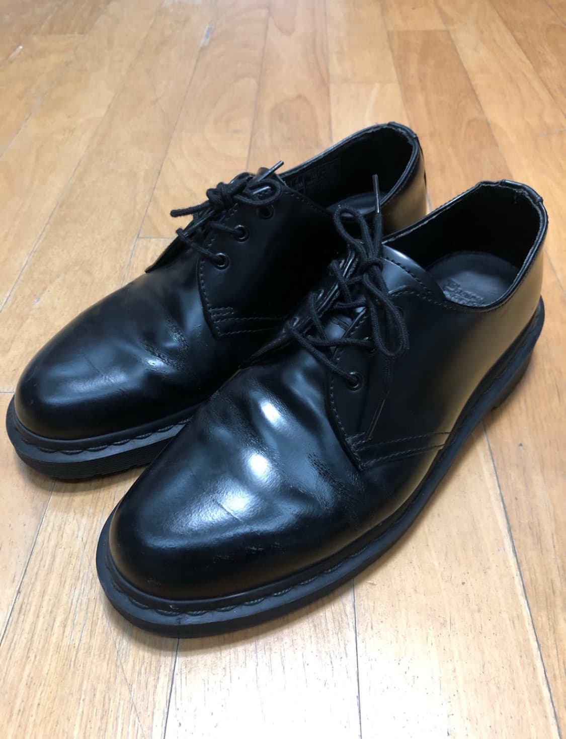 닥터마틴 1461 모노 상품이미지1