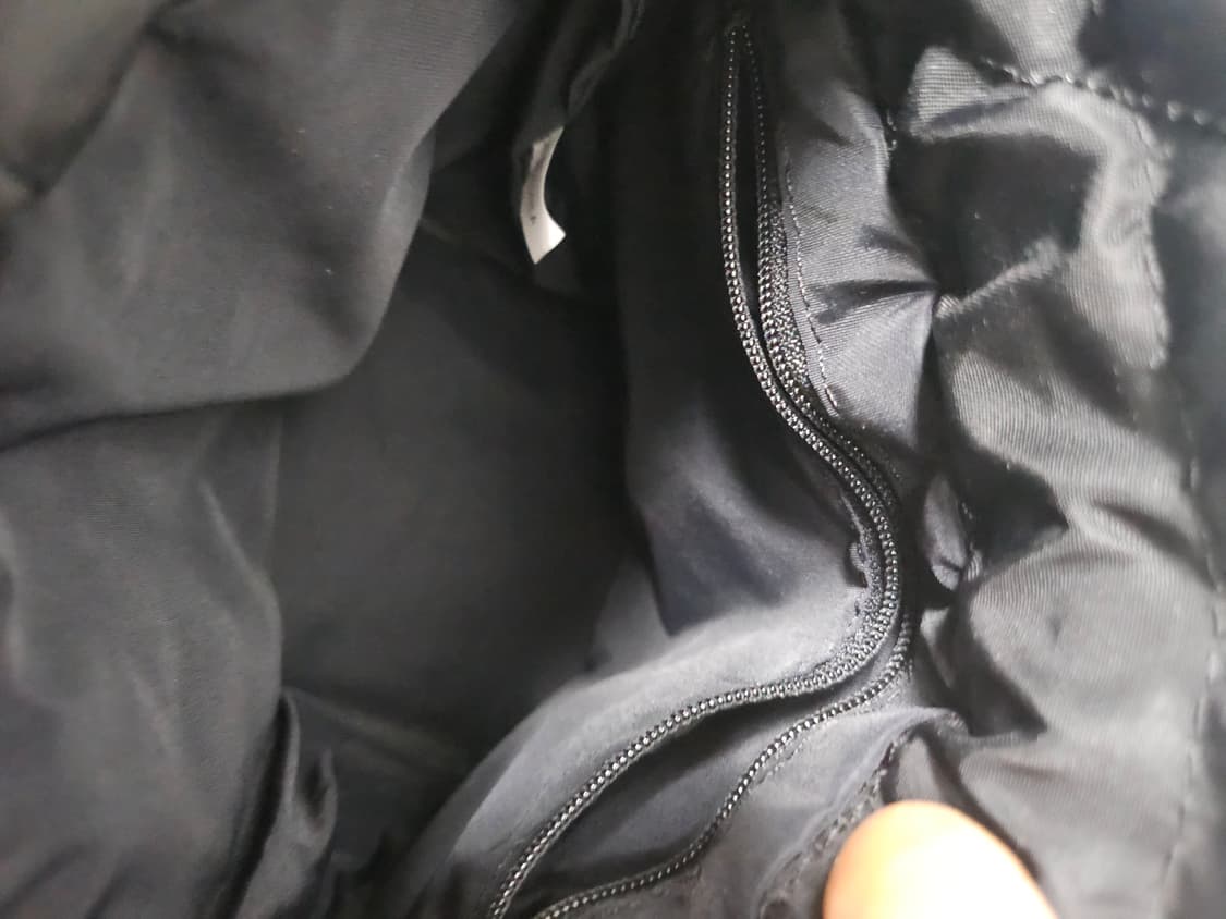 블랙 퀼팅 버킷백(미사용) + 체인 스트랩 상품이미지5