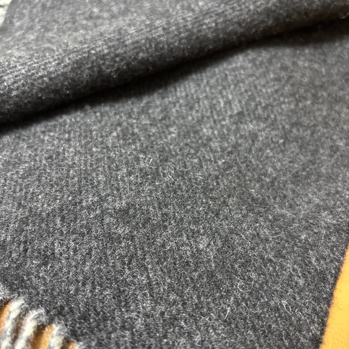 Beams 빔즈 하운드투스 그레이 머플러 목도리 (Gray) 상품이미지7