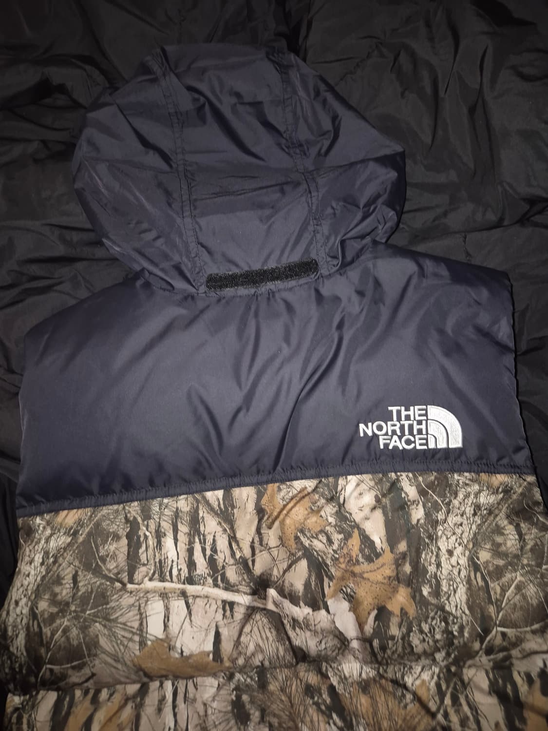 노스페이스 1996 눕시 RDS 다운 베스트 리얼트리 카모 패딩조끼 상품이미지7