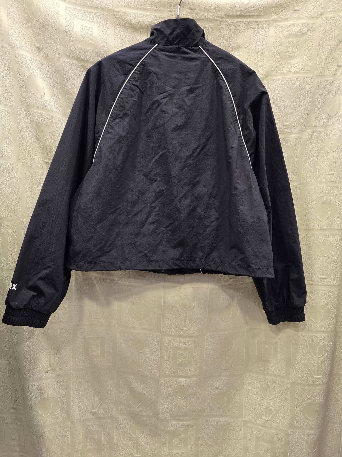 젝시믹스 우븐 파이핑 바람막이 크롭 자켓 M(66) 상품이미지5