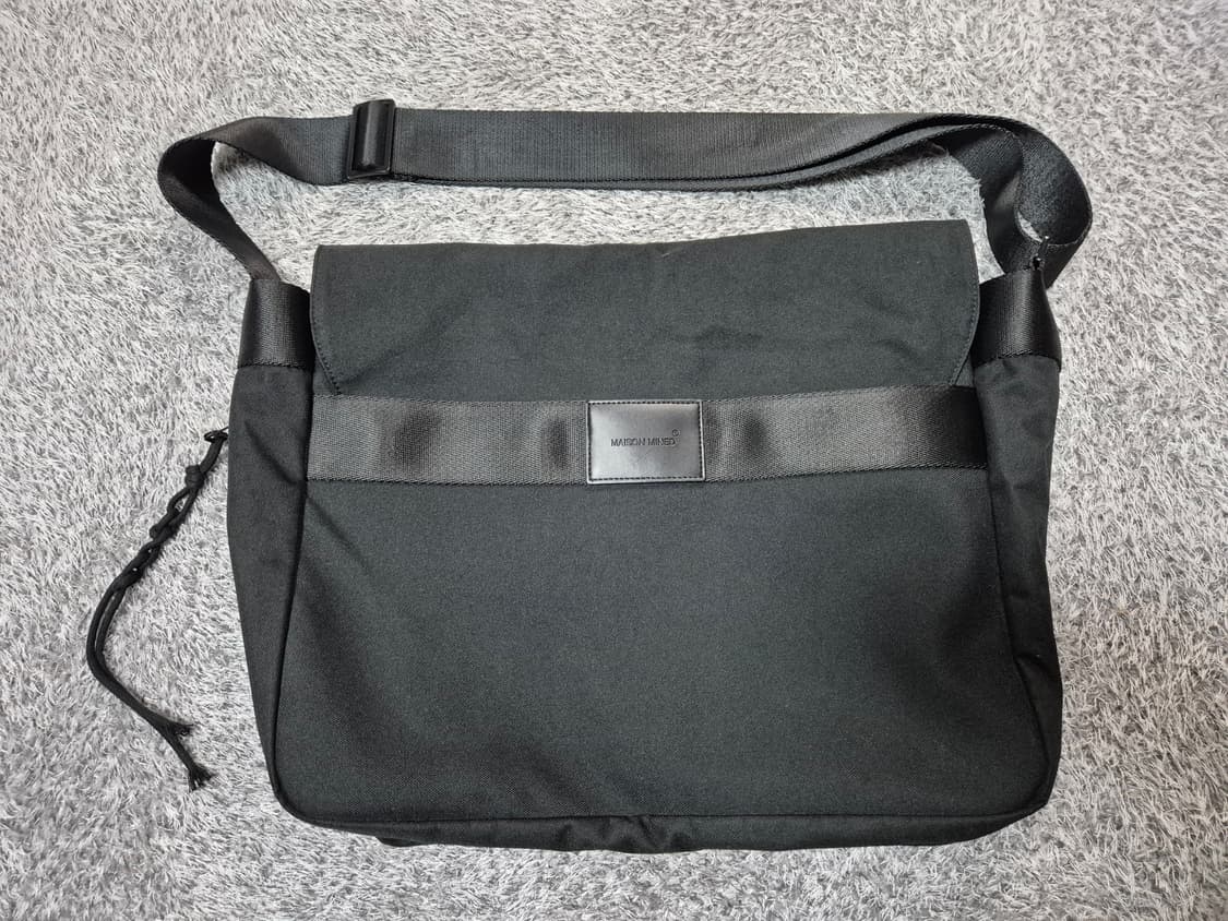 메종미네드 투버클 메신저백 상품이미지5