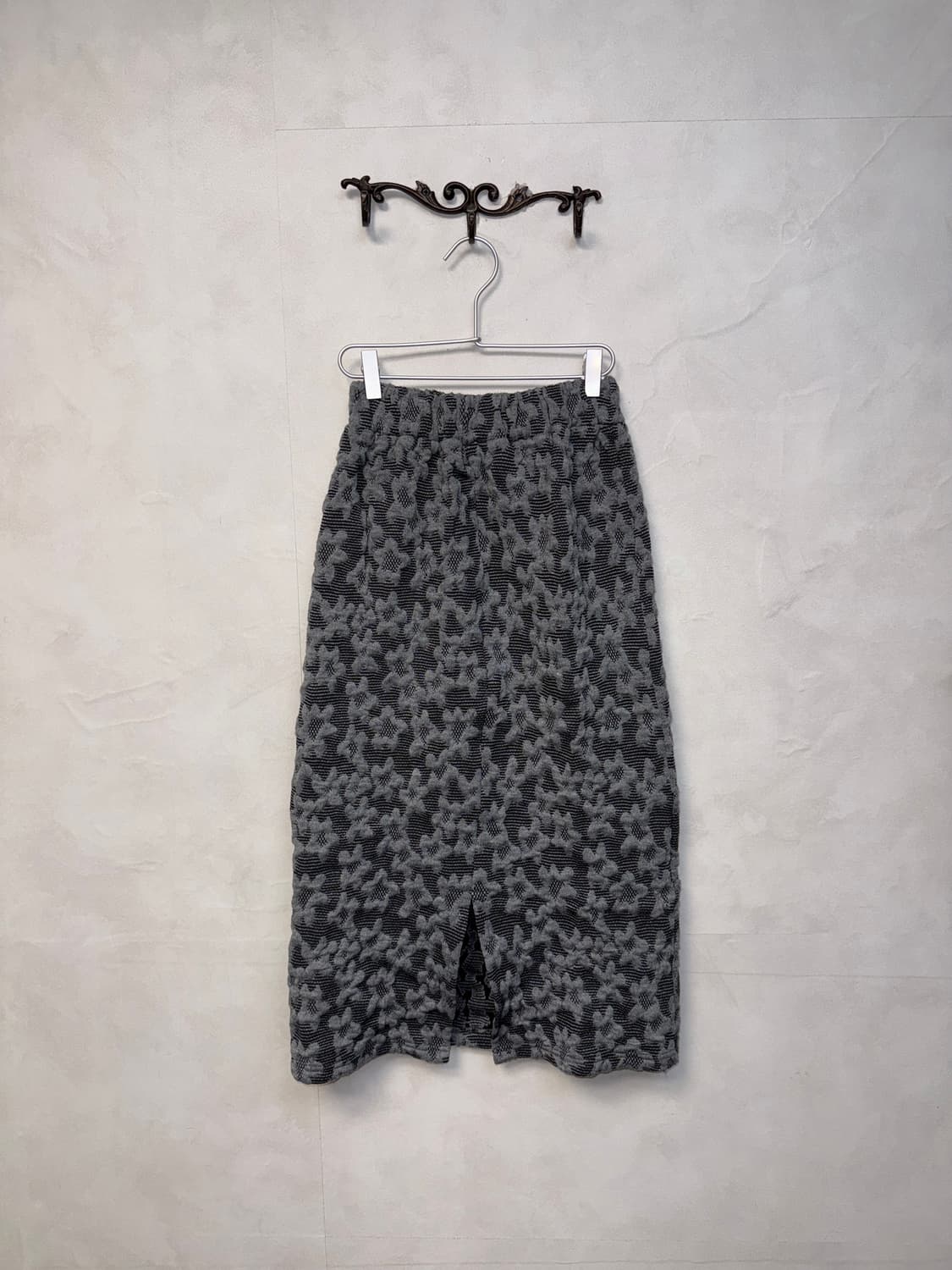Charcoal bohemian flower banding long sk 상품이미지3