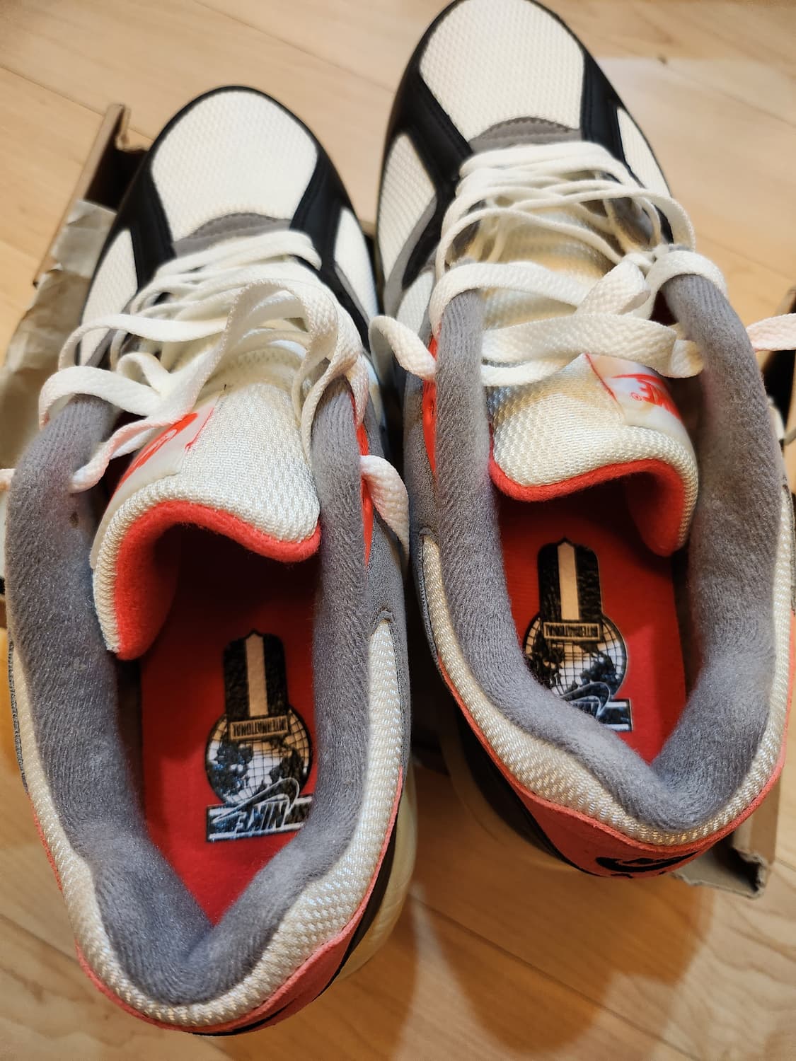 나이키 베이스 신발 OG 상품이미지1