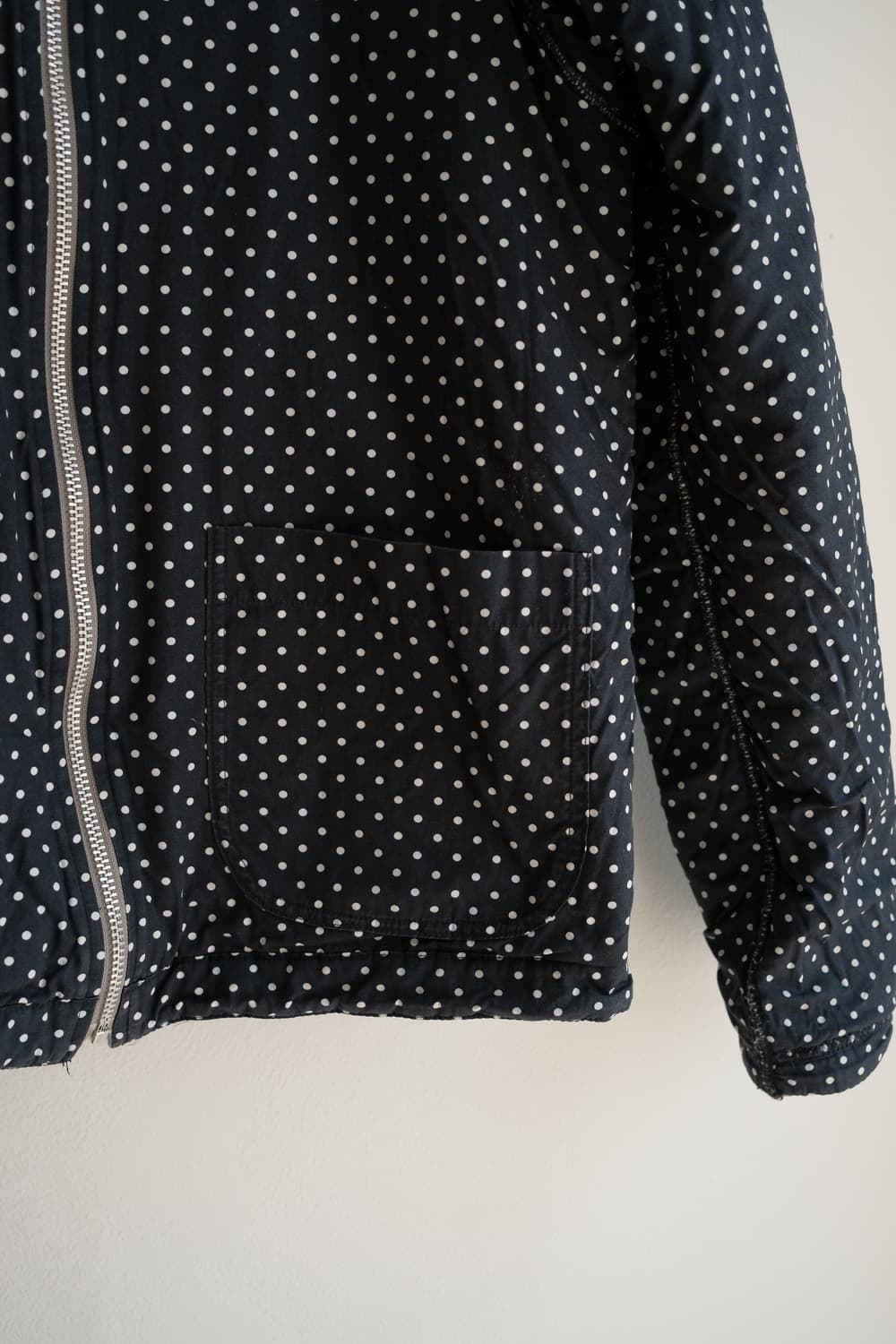 Reversible dot hood zip-up 상품이미지9