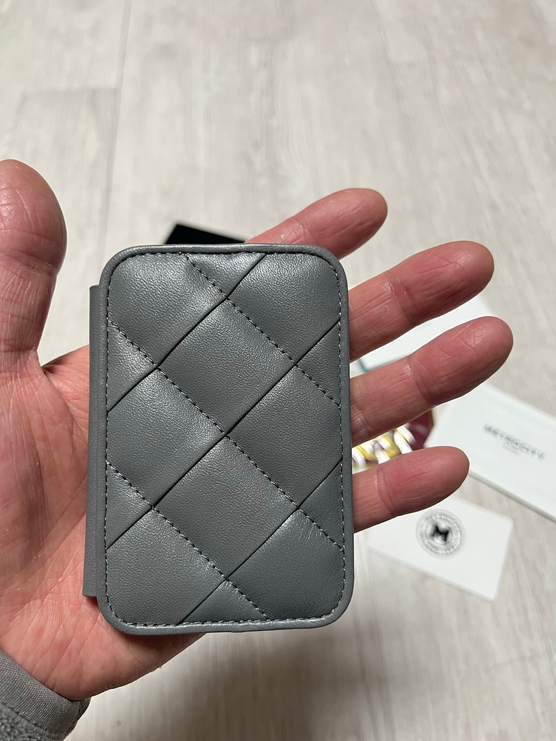 새상품) 메트로시티 맥세이프 똑딱이지갑  상품이미지2