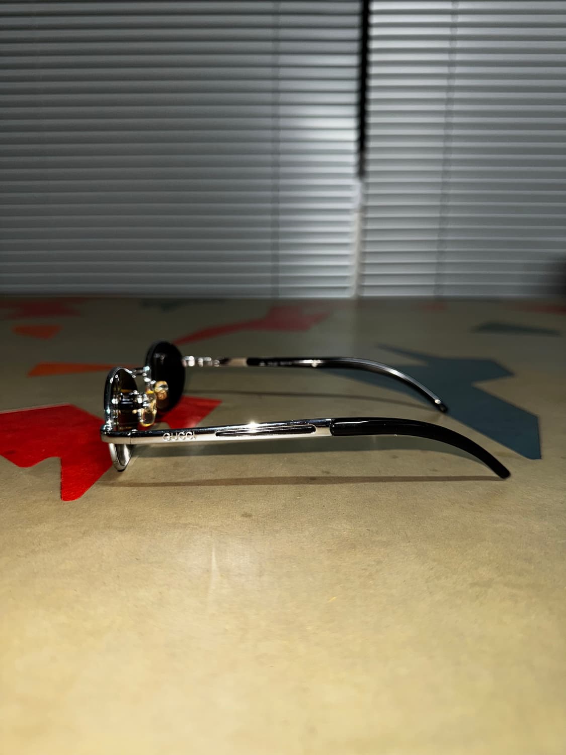 00’s Gucci Oval Metal Sunglasses 상품이미지3