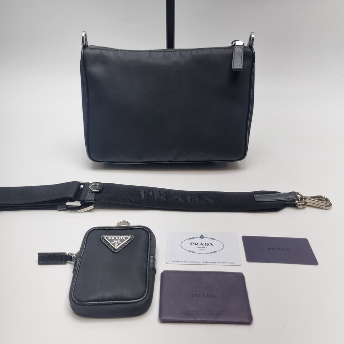 프라다 2VH113 리나일론 및 사피아노 가죽 숄더백 (신세계센텀 구매) 상품이미지4