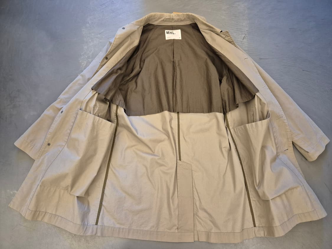 마가렛호웰 코트 상품이미지3