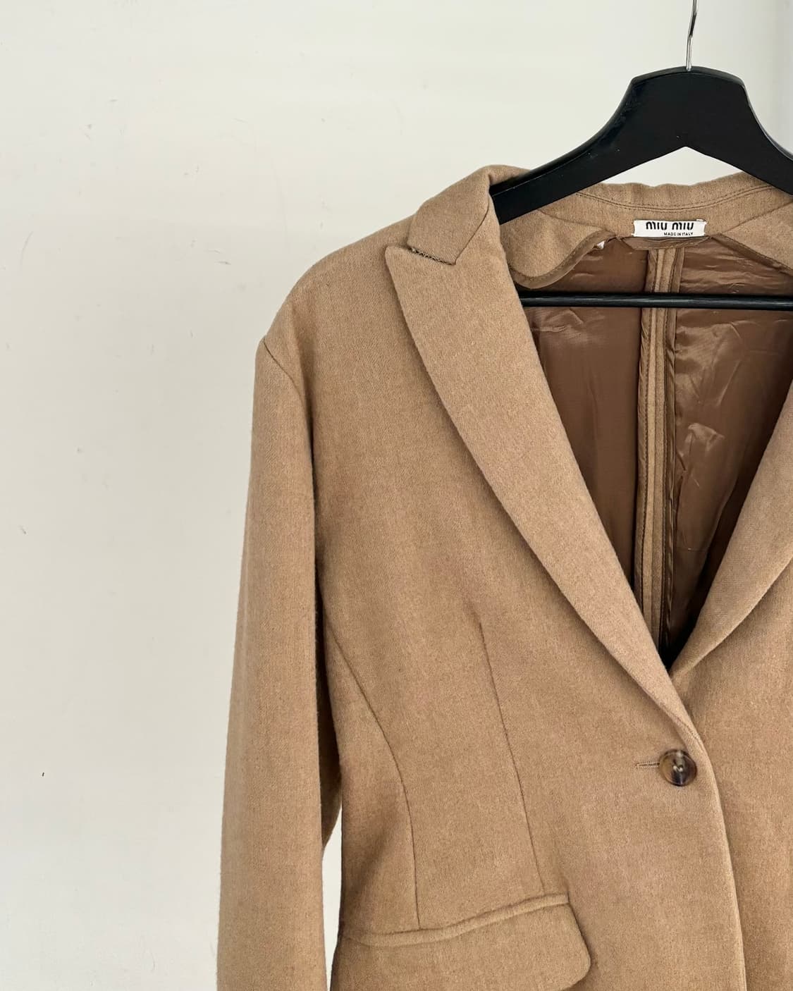 미우미우 베이지 블레이저 자켓 상품이미지3
