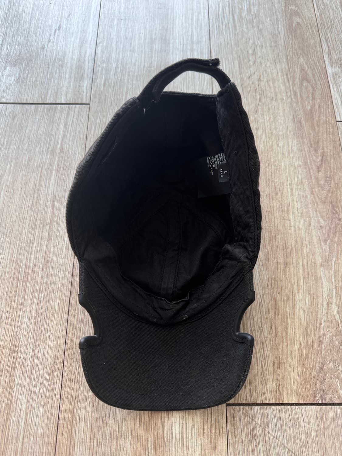 발렌시아가 애플로고 be different 캡 상품이미지5