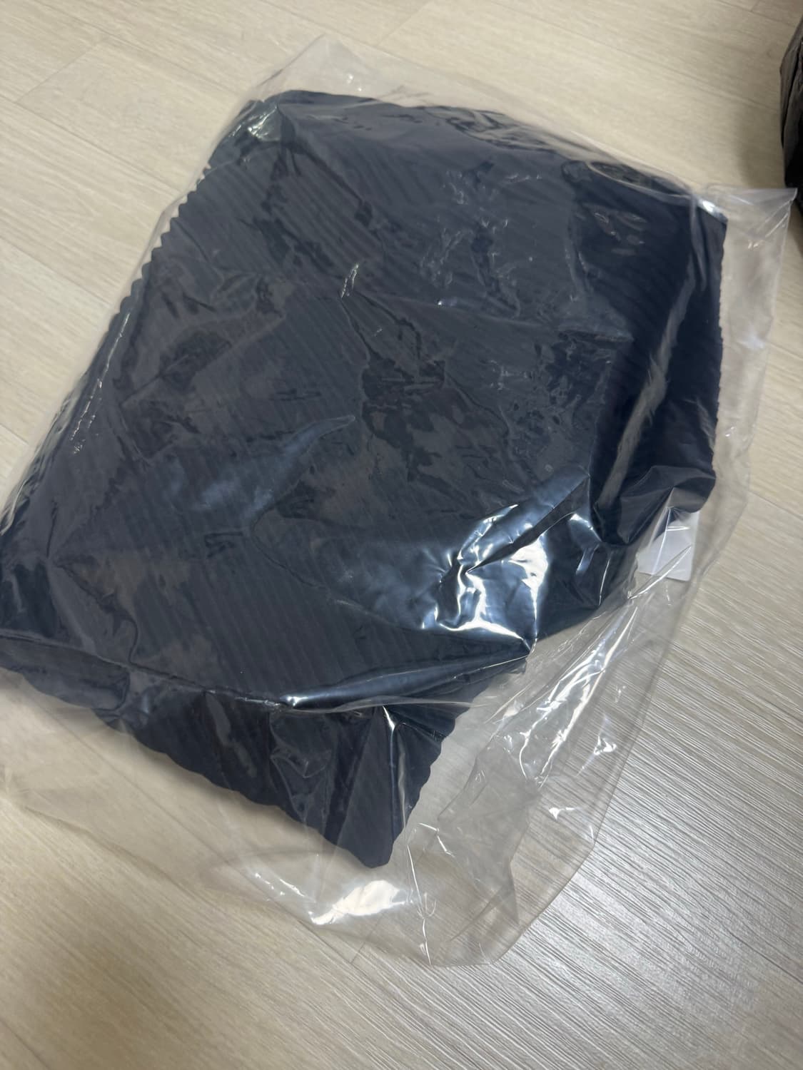 [3] 이세이미야케 옴므플리세 와이드 절개 팬츠 상품이미지5