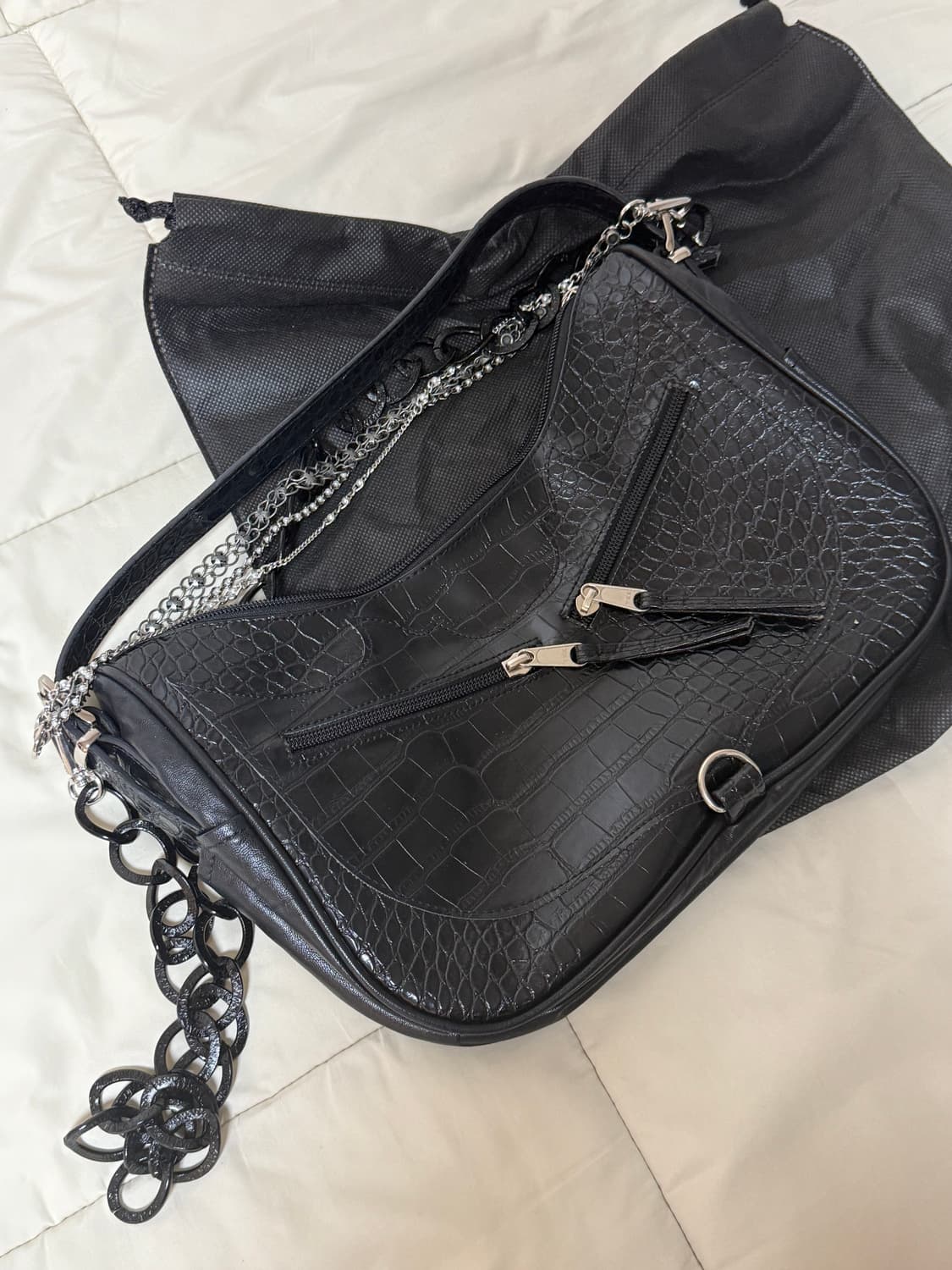 이우가마카라스 트리플 체인 악어가죽 숄더백 상품이미지1