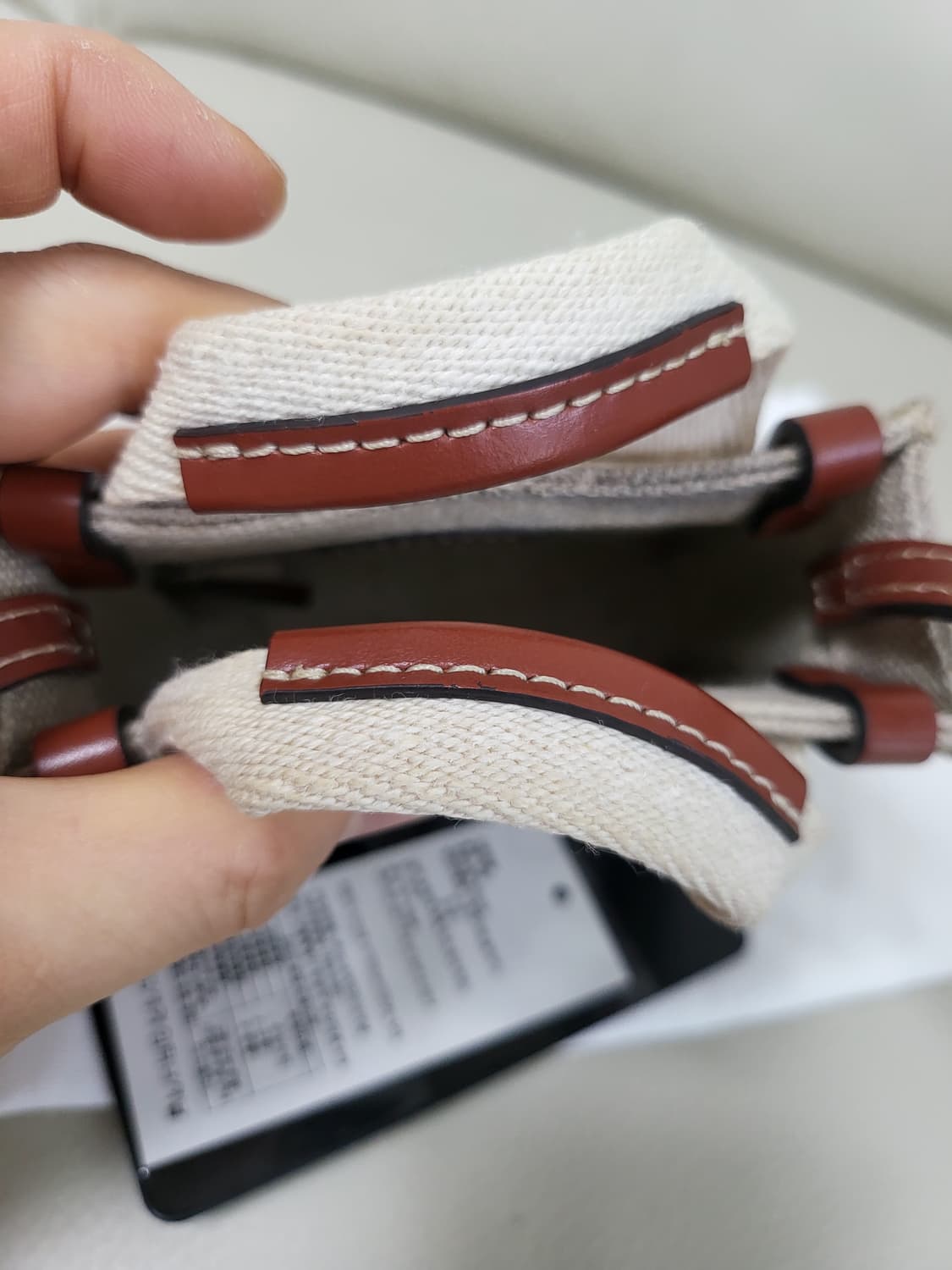 끌로에 우디 나노백 정품 상품이미지6