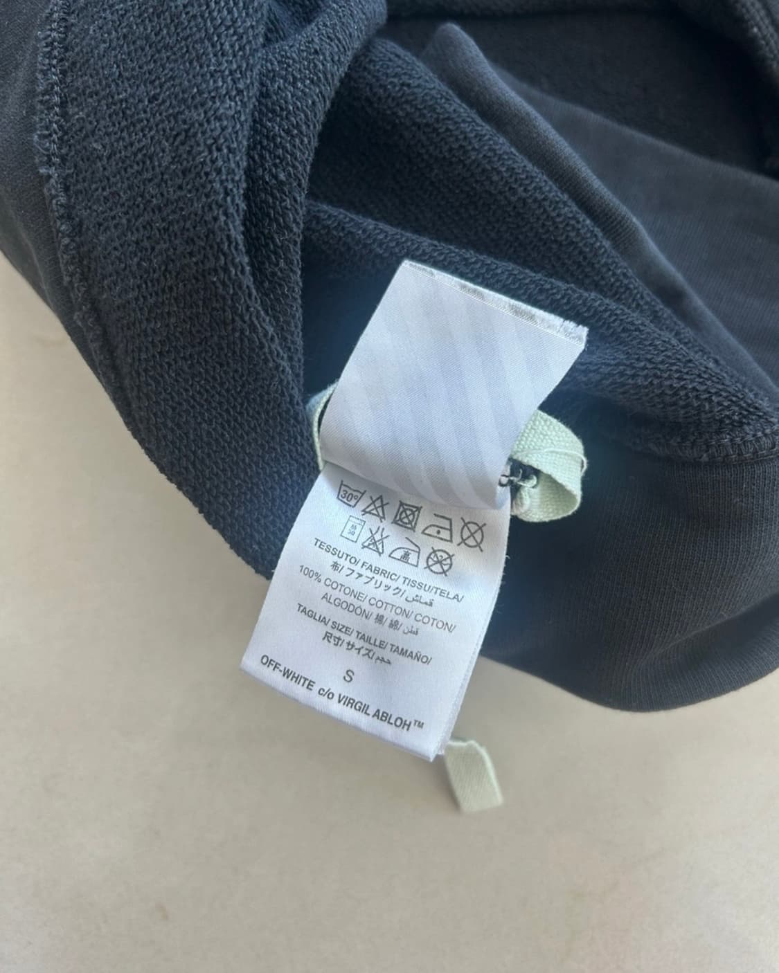 오프화이트 S 크루넥 스웨트셔츠 상품이미지4