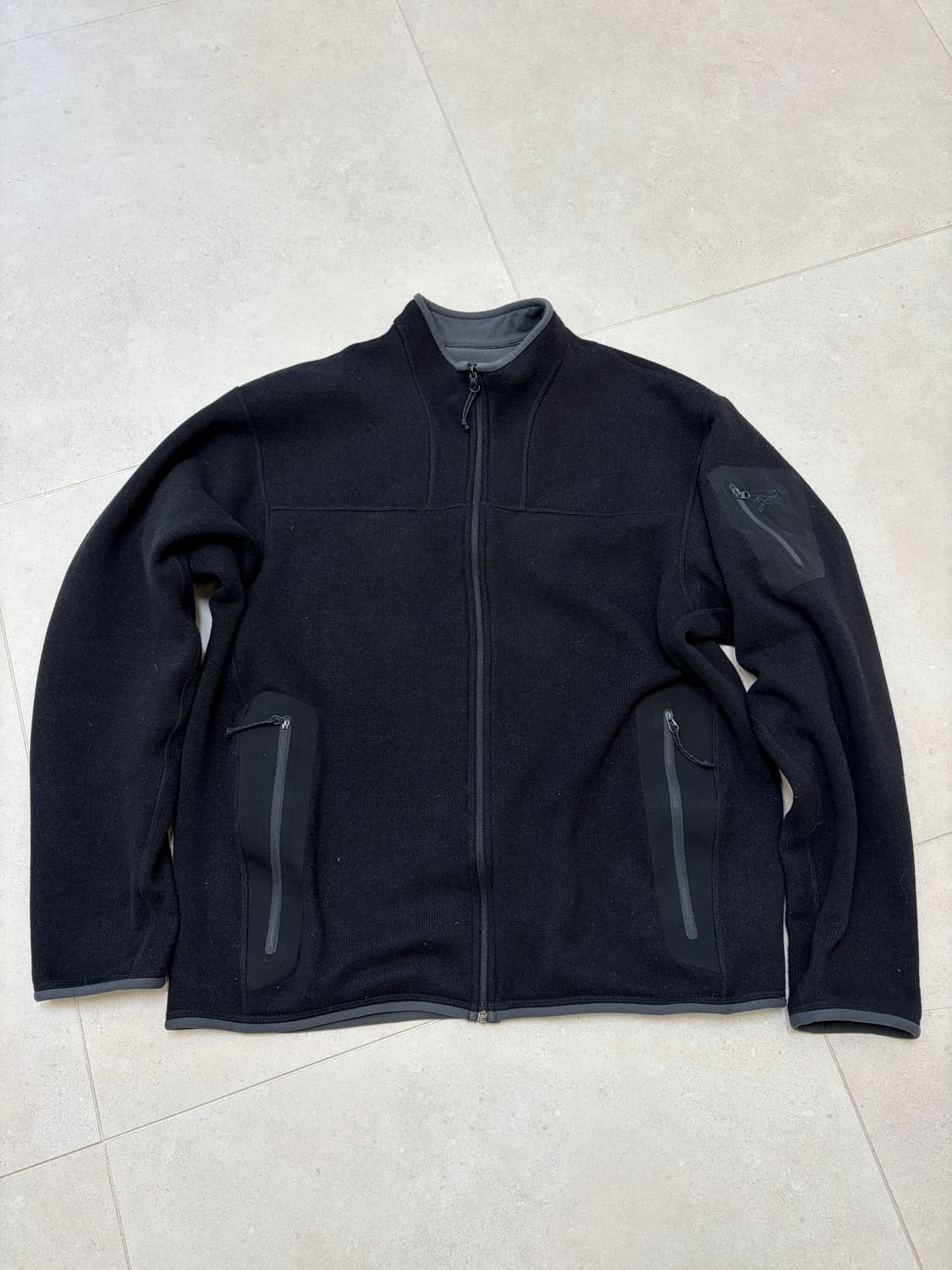 아크테릭스 커버트 플리스 자켓 상품이미지1