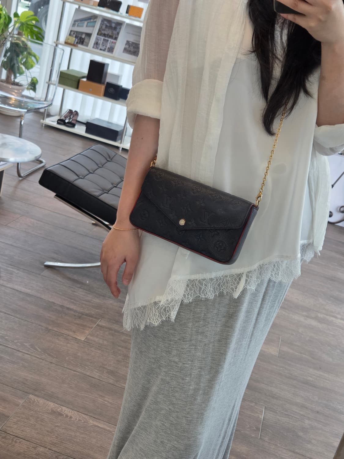 루이비통 앙프렝뜨 포쉐트 펠리시 크로스 상품이미지10