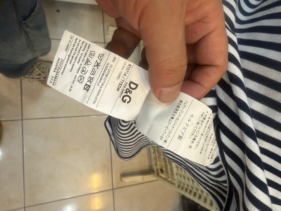 55-66 정품 돌체앤가바나 반팔 팝니다 상품이미지6