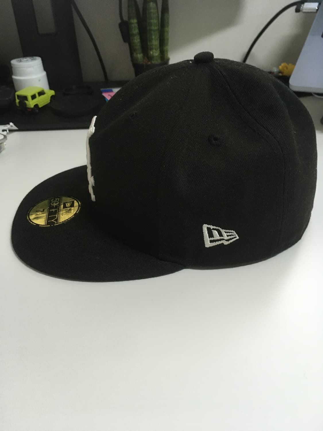 뉴에라 시카고 화이트삭스 블랙 59fifty 7 1/4 상품이미지2