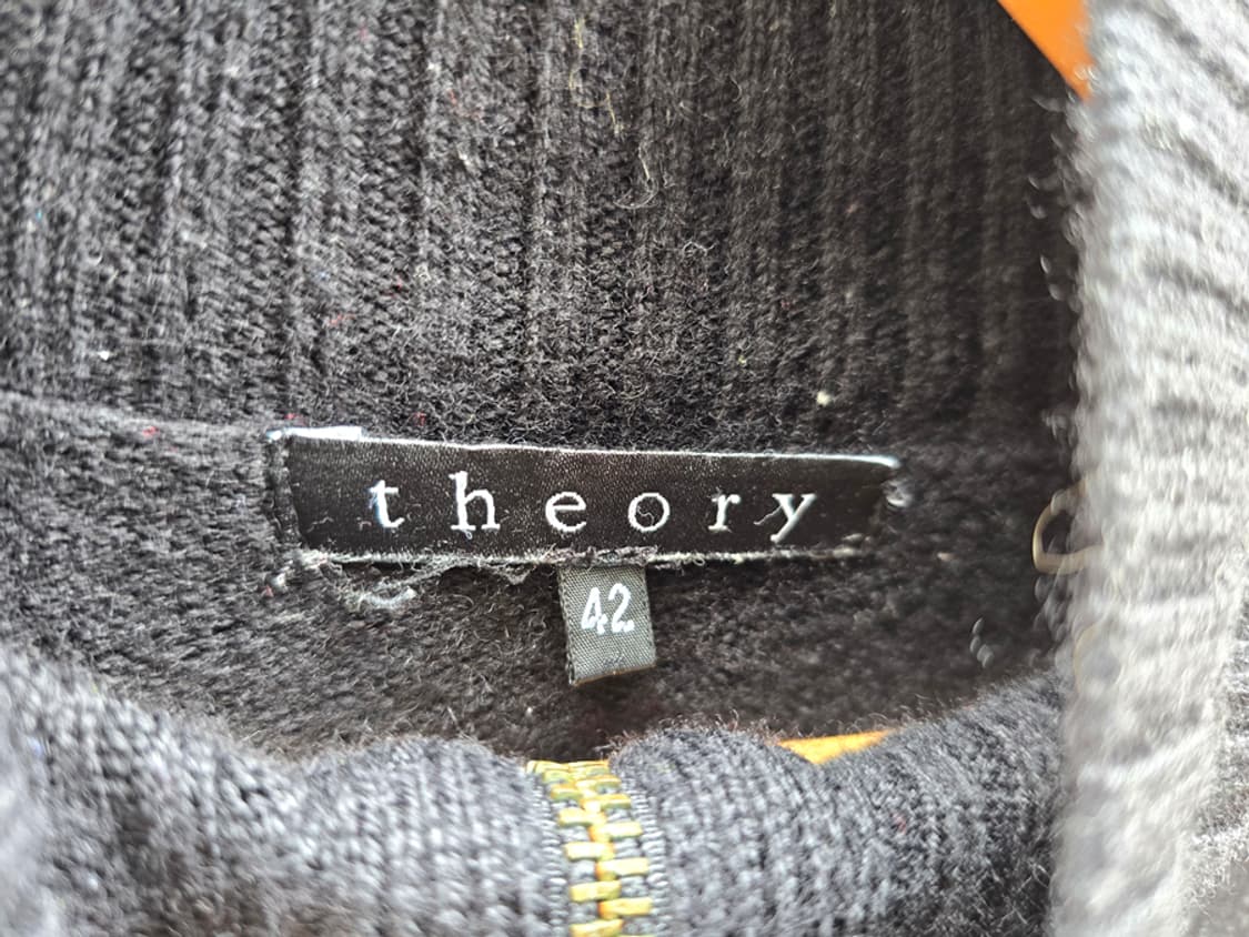 띠어리 반집업 울 니트 상품이미지4