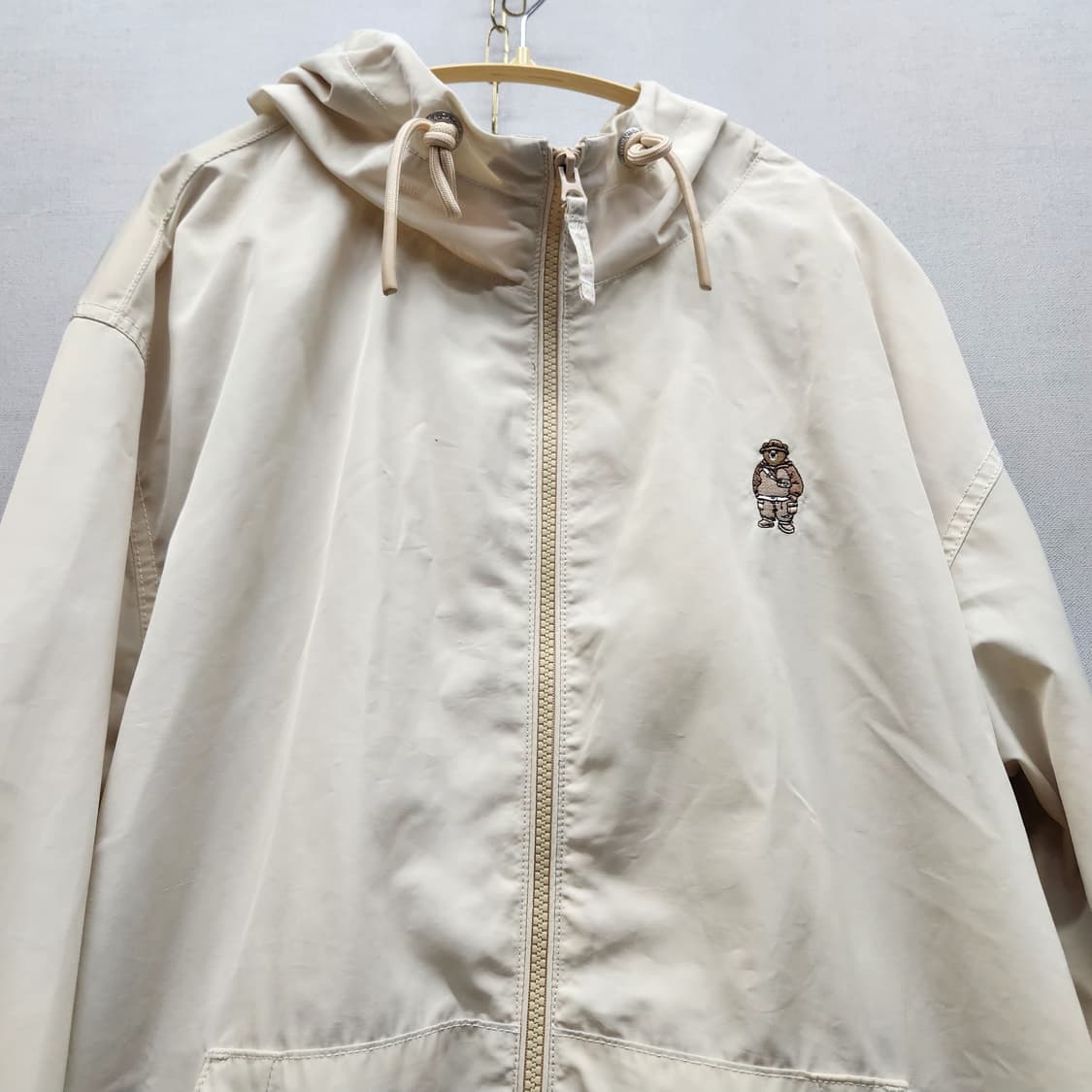 후아유 베어자수 로고 스트링 후드 바람막이 M(XL) 상품이미지2