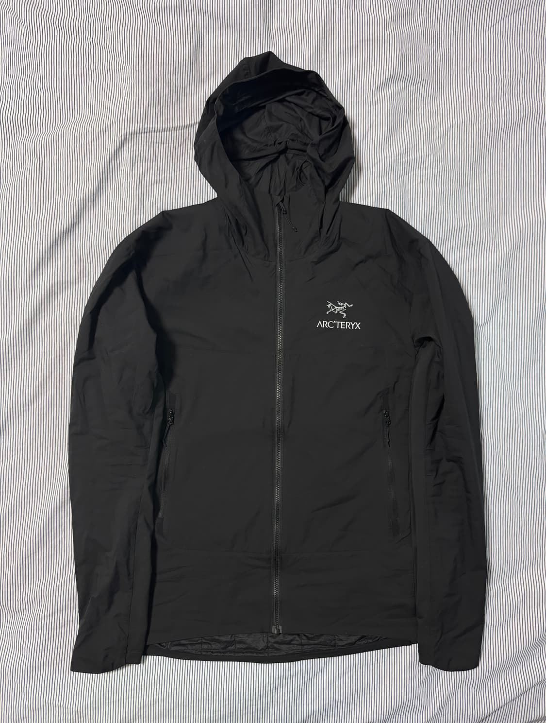 아크테릭스 아톰 SL 후디 블랙 상품이미지2