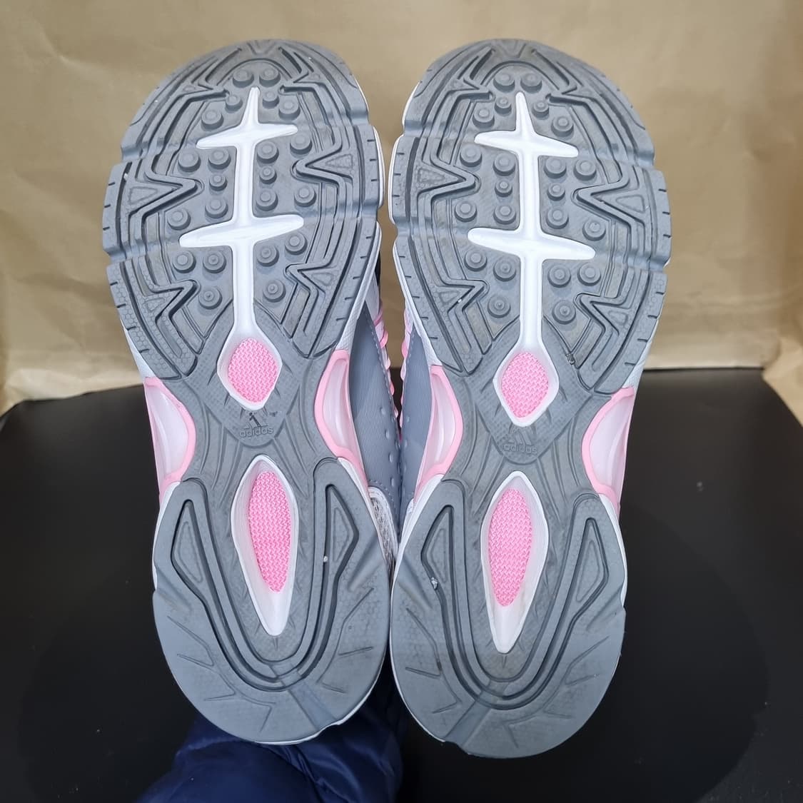 아디다스 템퍼런 여성운동화240  상품이미지3