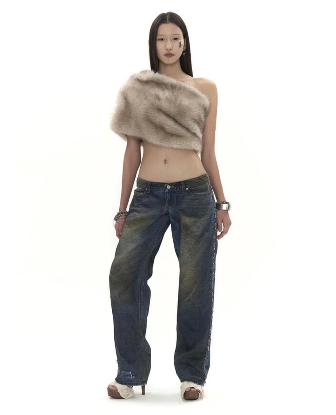 604서비스 BEADED DISTRESSED JEANS 상품이미지1