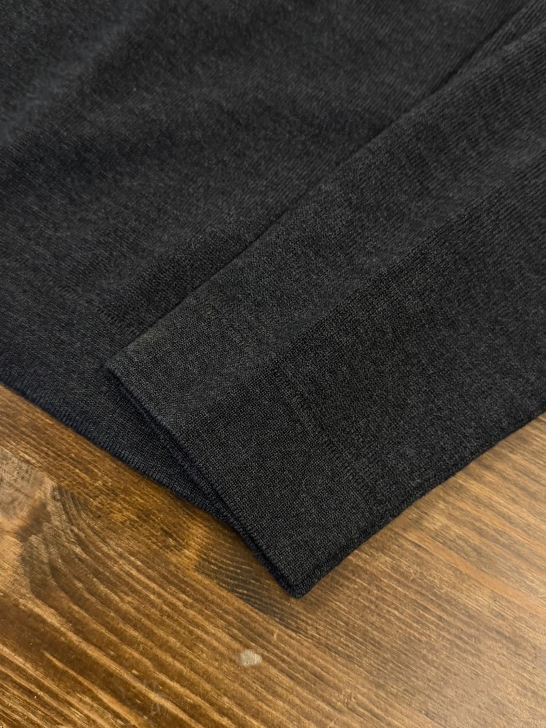 클럽모나코 오픈칼라넥 니트 슬림100 상품이미지9