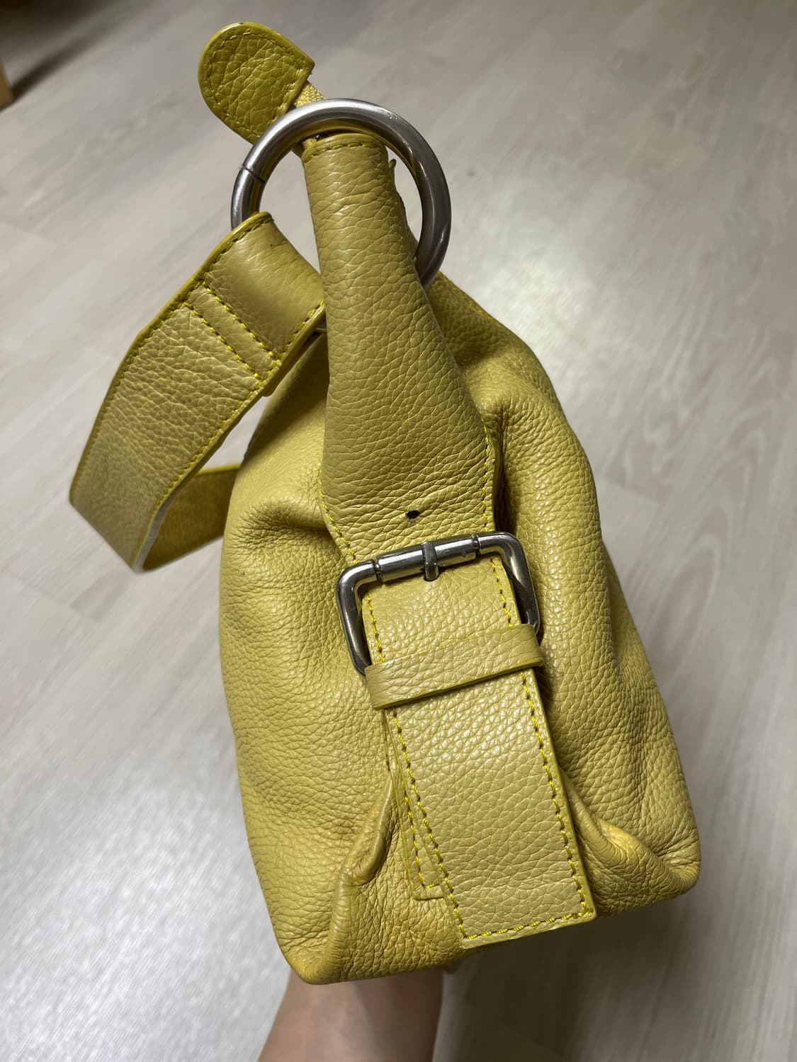 토즈 가죽 머스타드 숄더백 상품이미지5