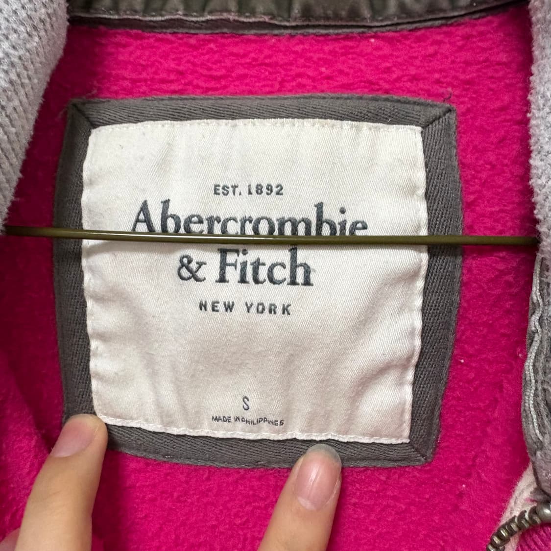 아베크롬비 핑크 딱붙 후드집업 s 상품이미지4