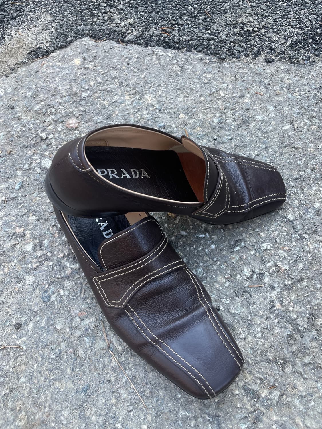 Vintage Prada Contrast Stitch Loafer 상품이미지5