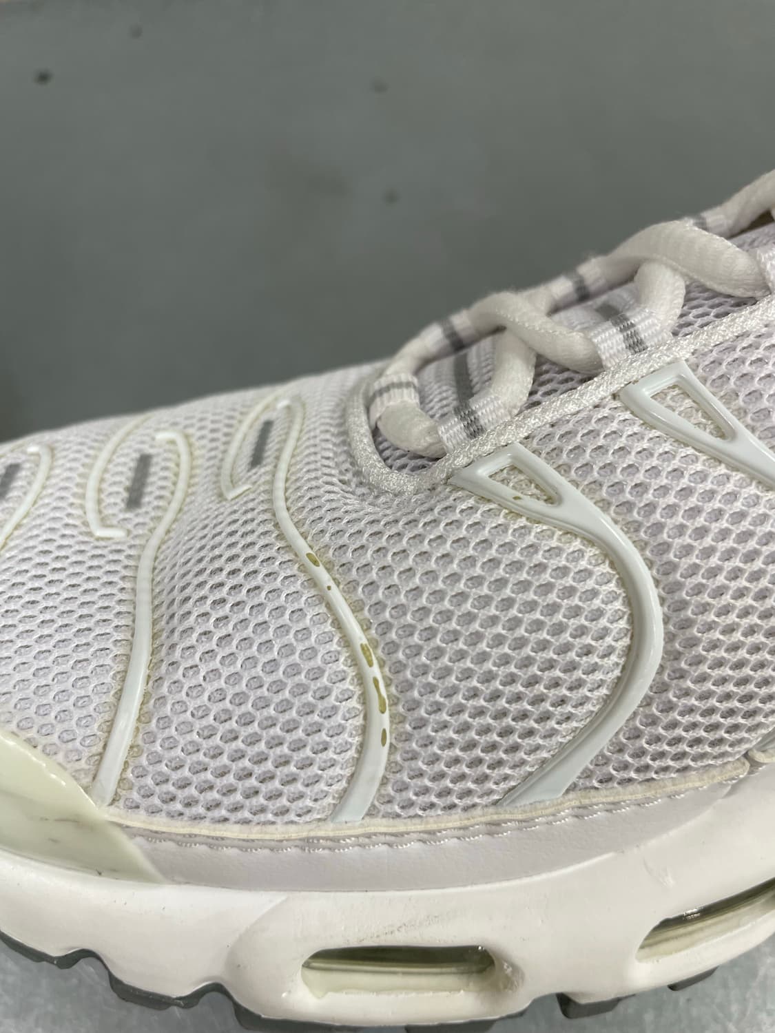 나이키 에어맥스 플러스 화이트 265 상품이미지9