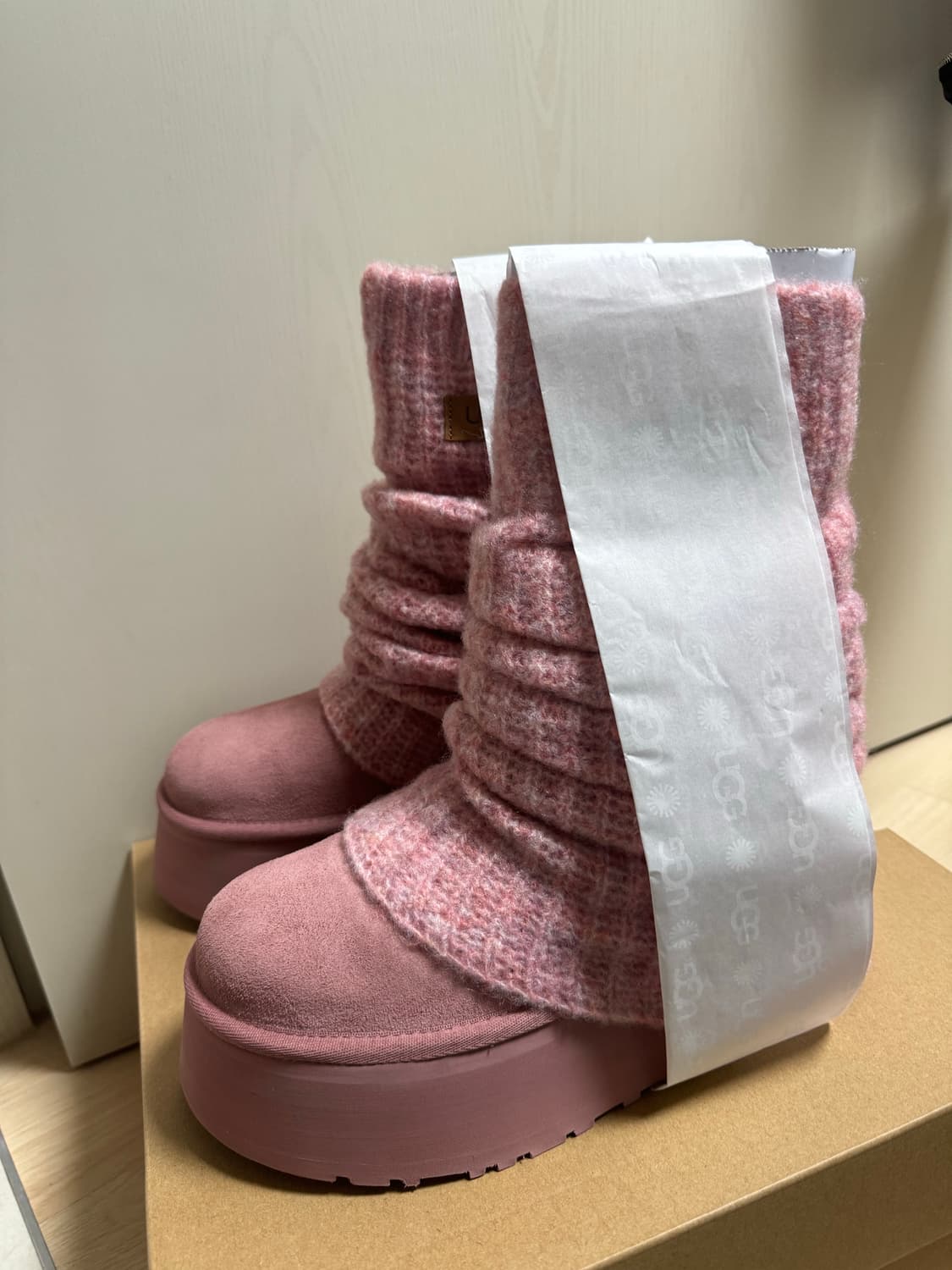 ugg 어그 클래식 미니 디퍼 레그워머 핑크 던 240 w7 상품이미지2