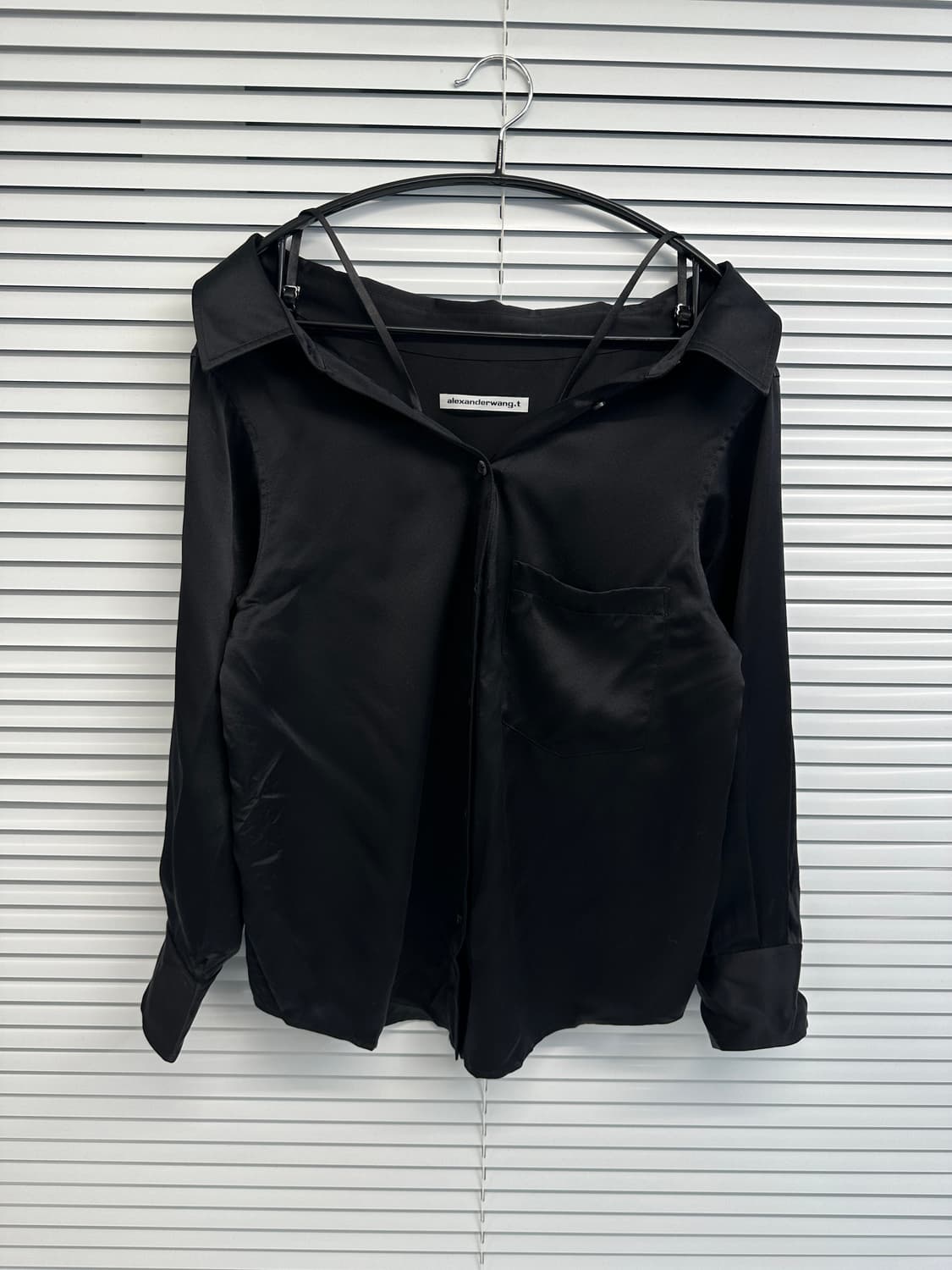 알렉산더왕 오프숄더 실크블라우스 xs 상품이미지1