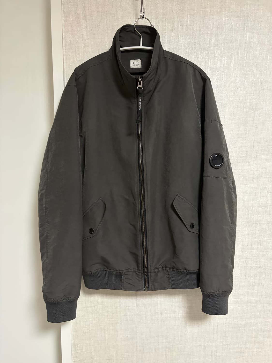 Cp컴퍼니 하이넥 봄버자켓 상품이미지1