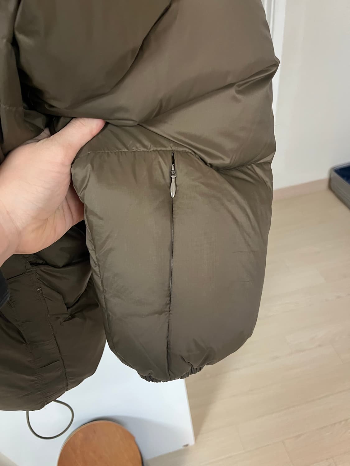 누마레 EE etiquettevide 레귤러 패딩 상품이미지6