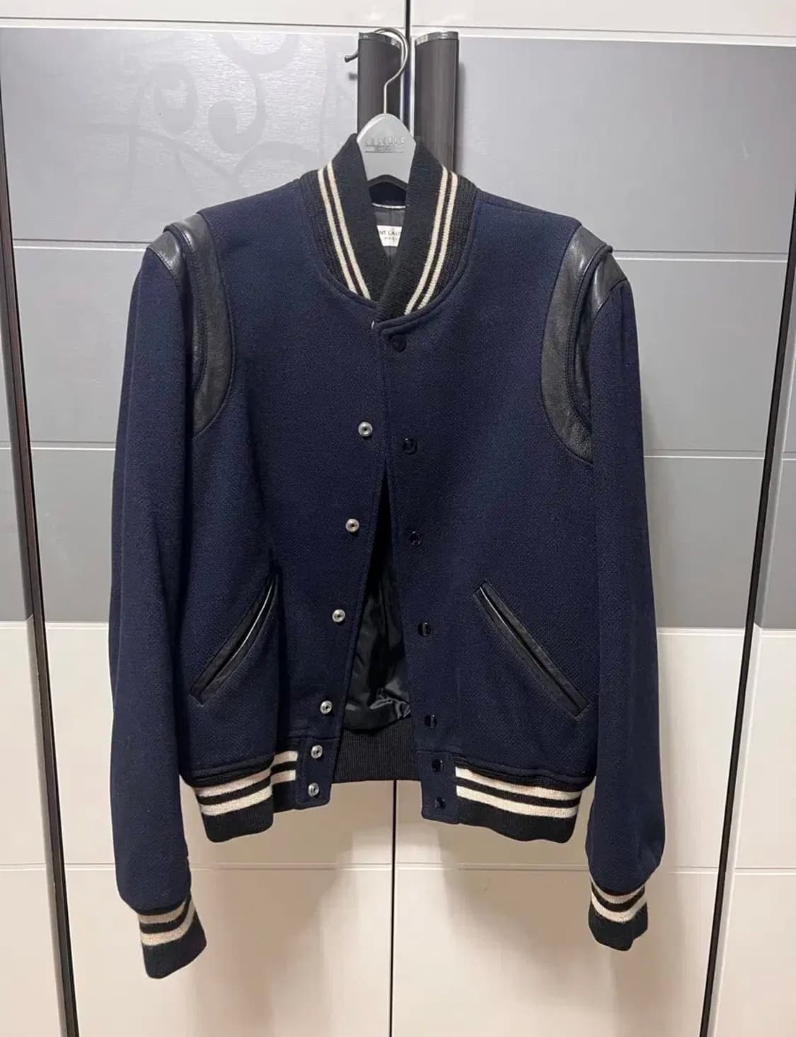 생로랑 바시티 자켓 48 상품이미지1