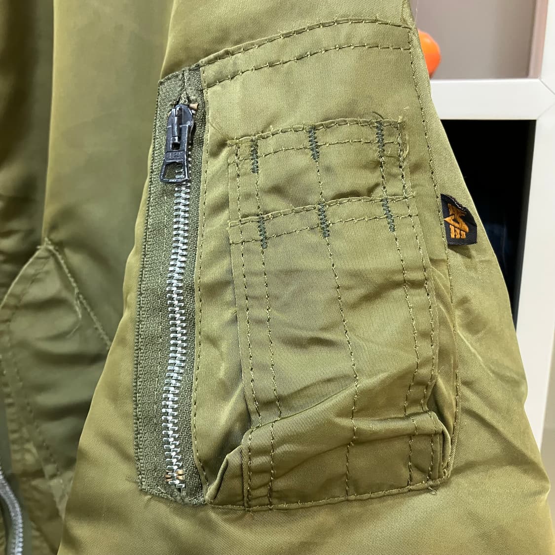 알파인더스트리 카키 ma-1 항공점퍼 M 상품이미지5