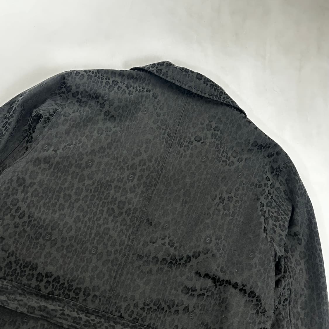 펜디 블랙 레오파드 자켓 상품이미지7