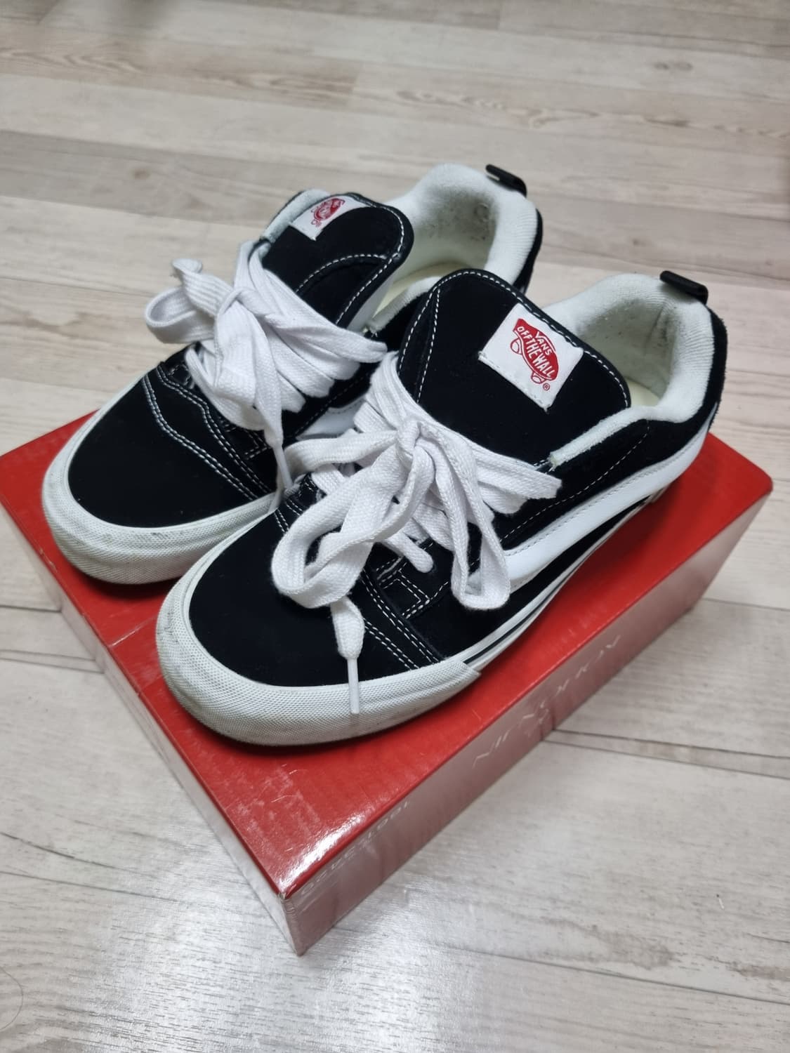 반스 뉴스쿨 트루 블랙화이트 상품이미지3