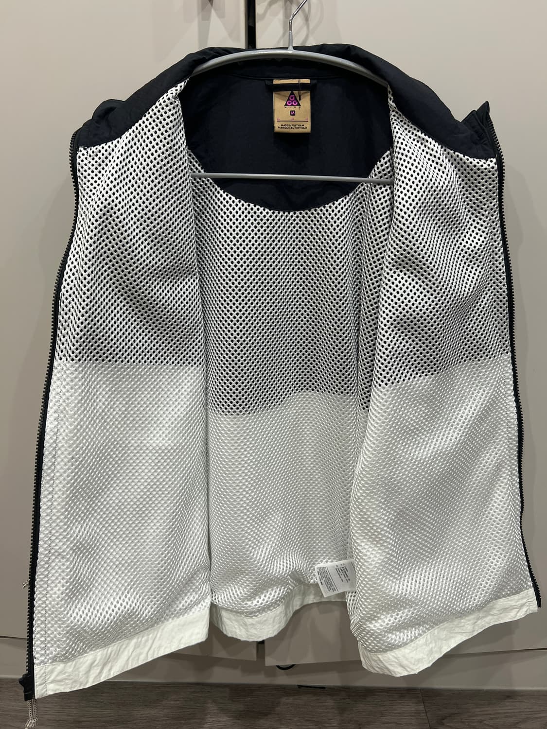 (L) 나이키 ACG 유틸리티 베스트 블랙 서밋 화이트 (국내) 상품이미지3