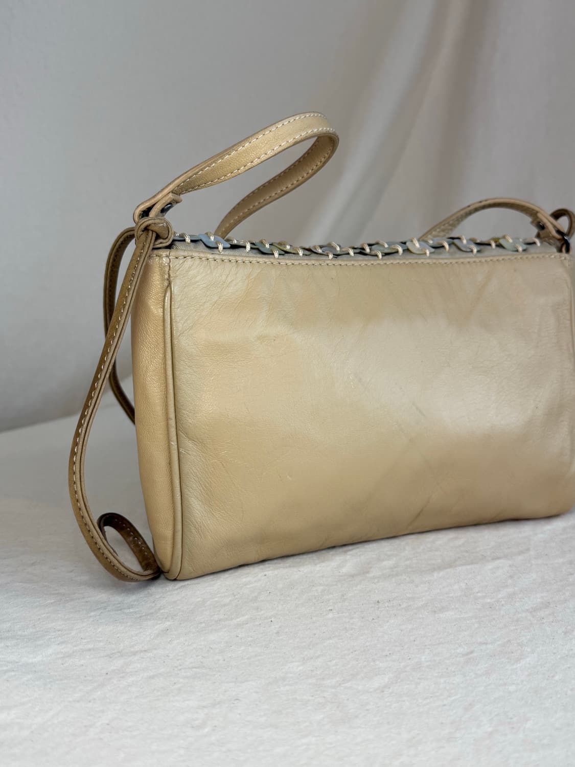 Hiroko Bis 자개단추 장식 백 상품이미지6