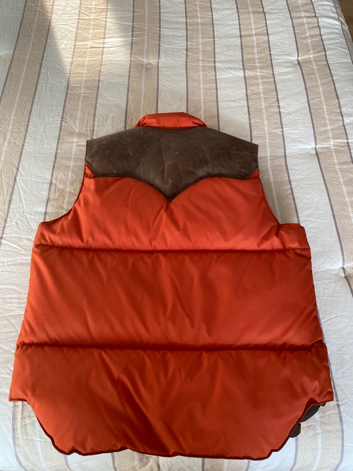 록키 마운틴 페더드 패딩 베스트 팝니다 상품이미지2