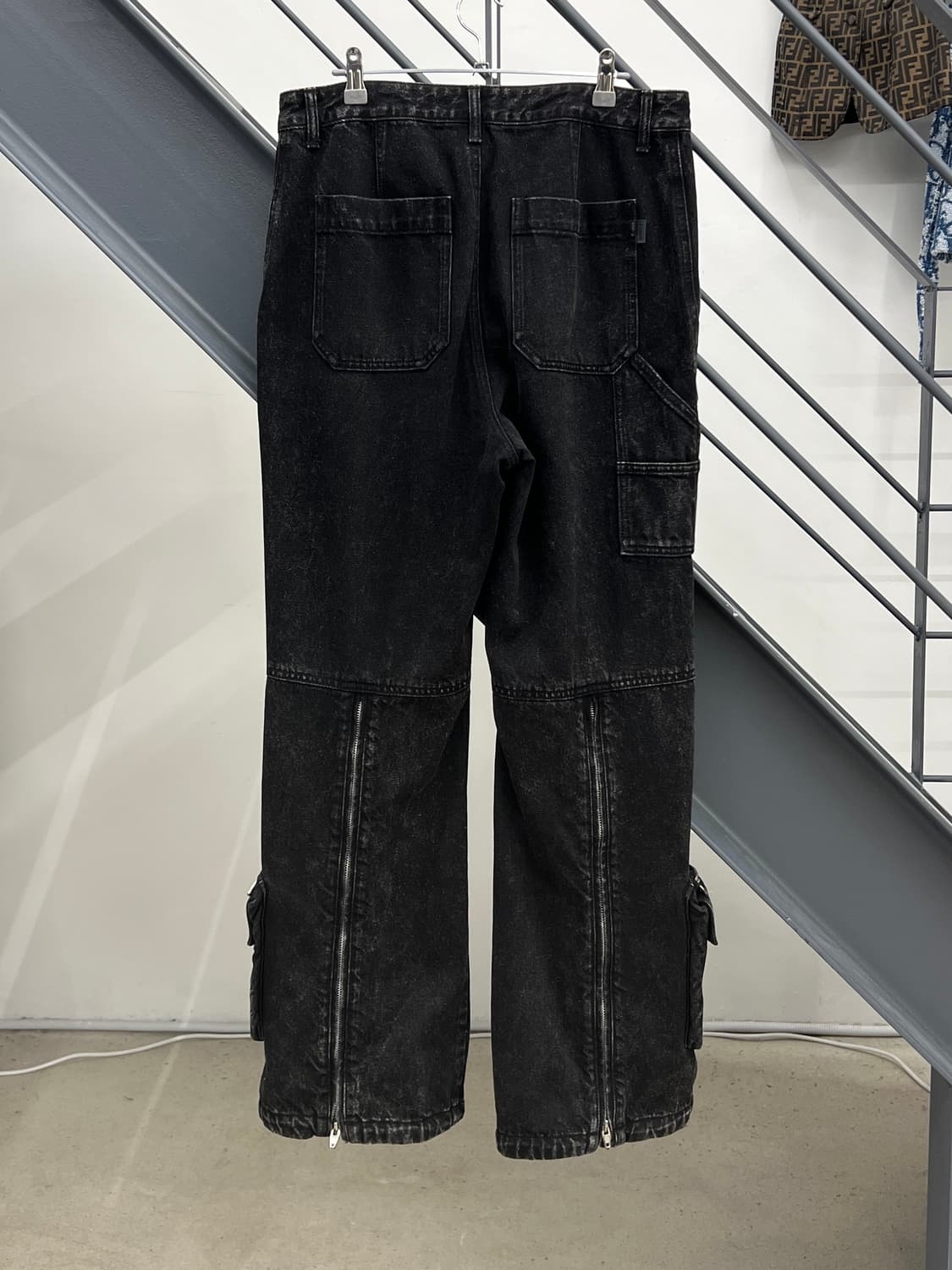 준지 23FW 데님 맥 카고 팬츠 / 블랙 상품이미지3