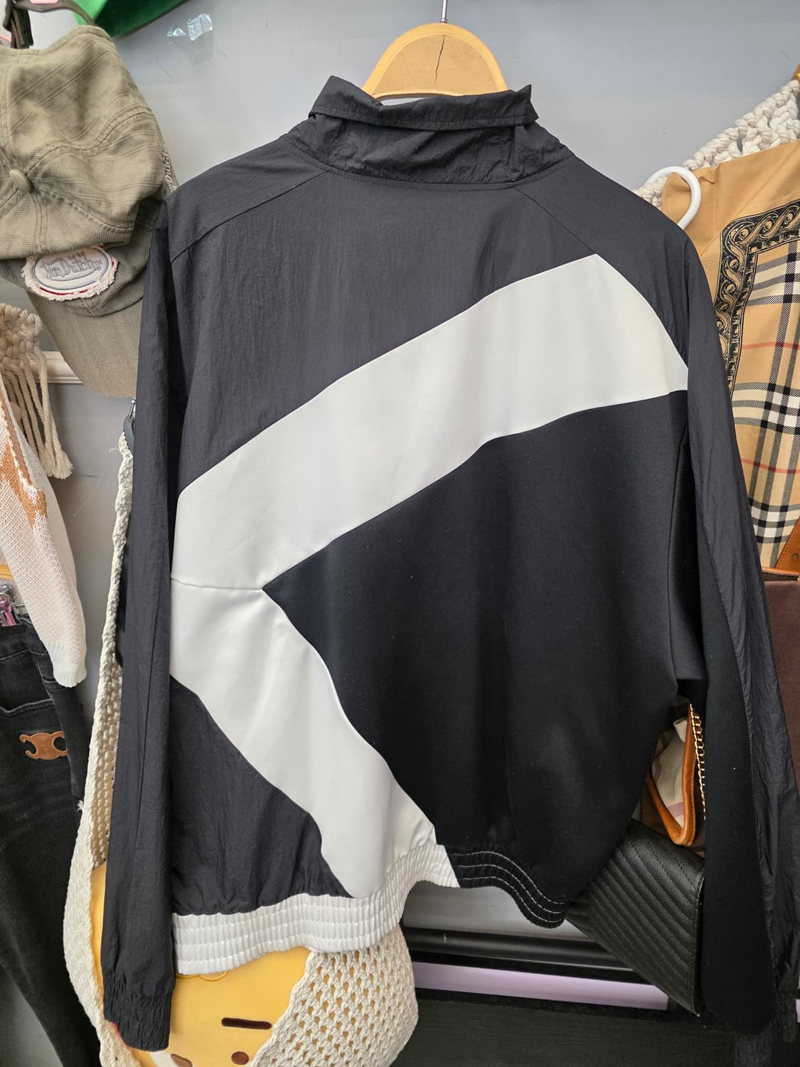 나이키 에어조던 범고래 바람막이 자켓 M 상품이미지5