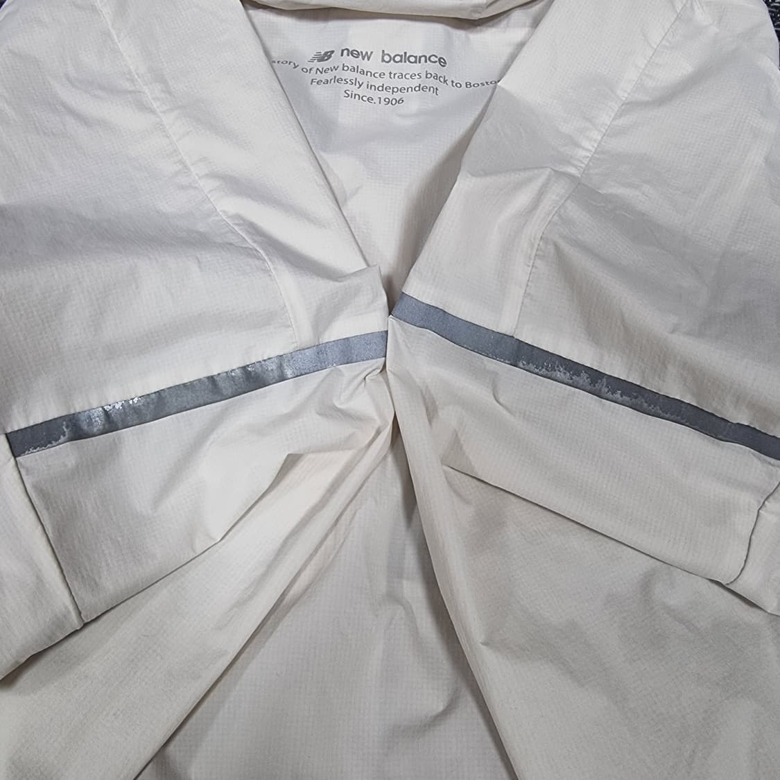 뉴발란스 베이지 아노락 바람막이 상품이미지7