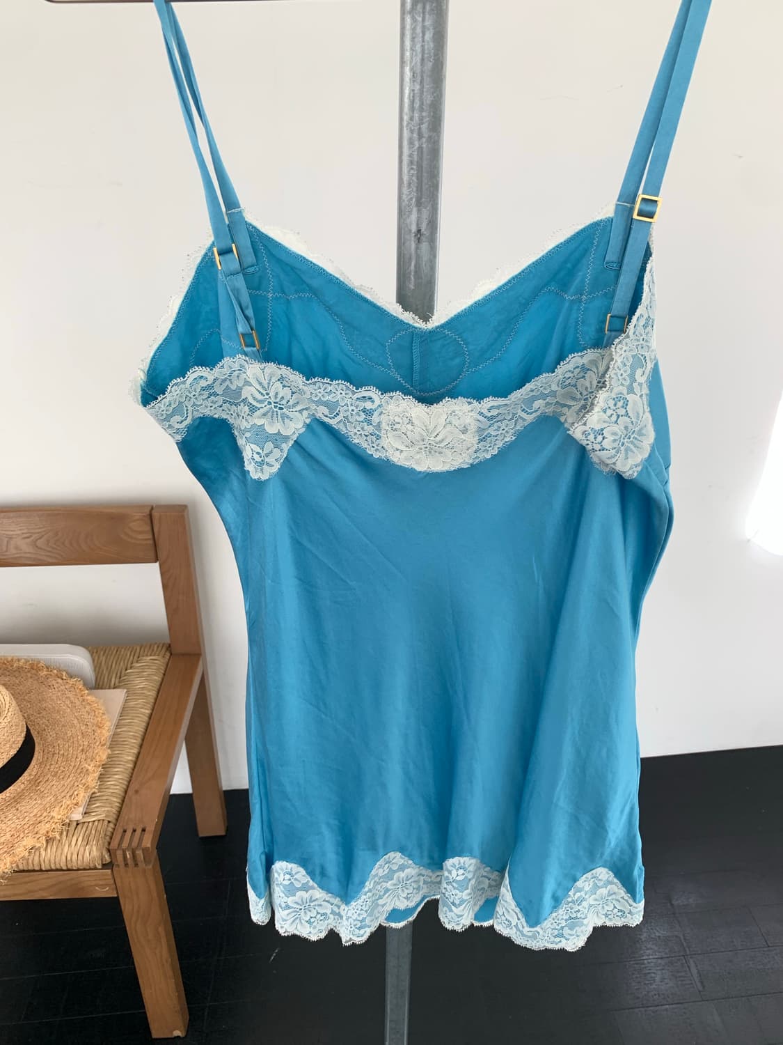 Blue lace slip top 상품이미지3