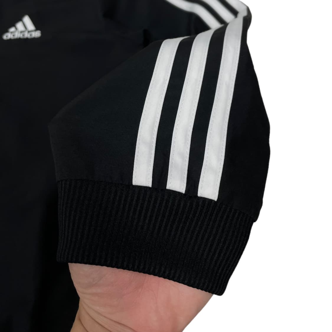 아디다스 바람막이 상품이미지3