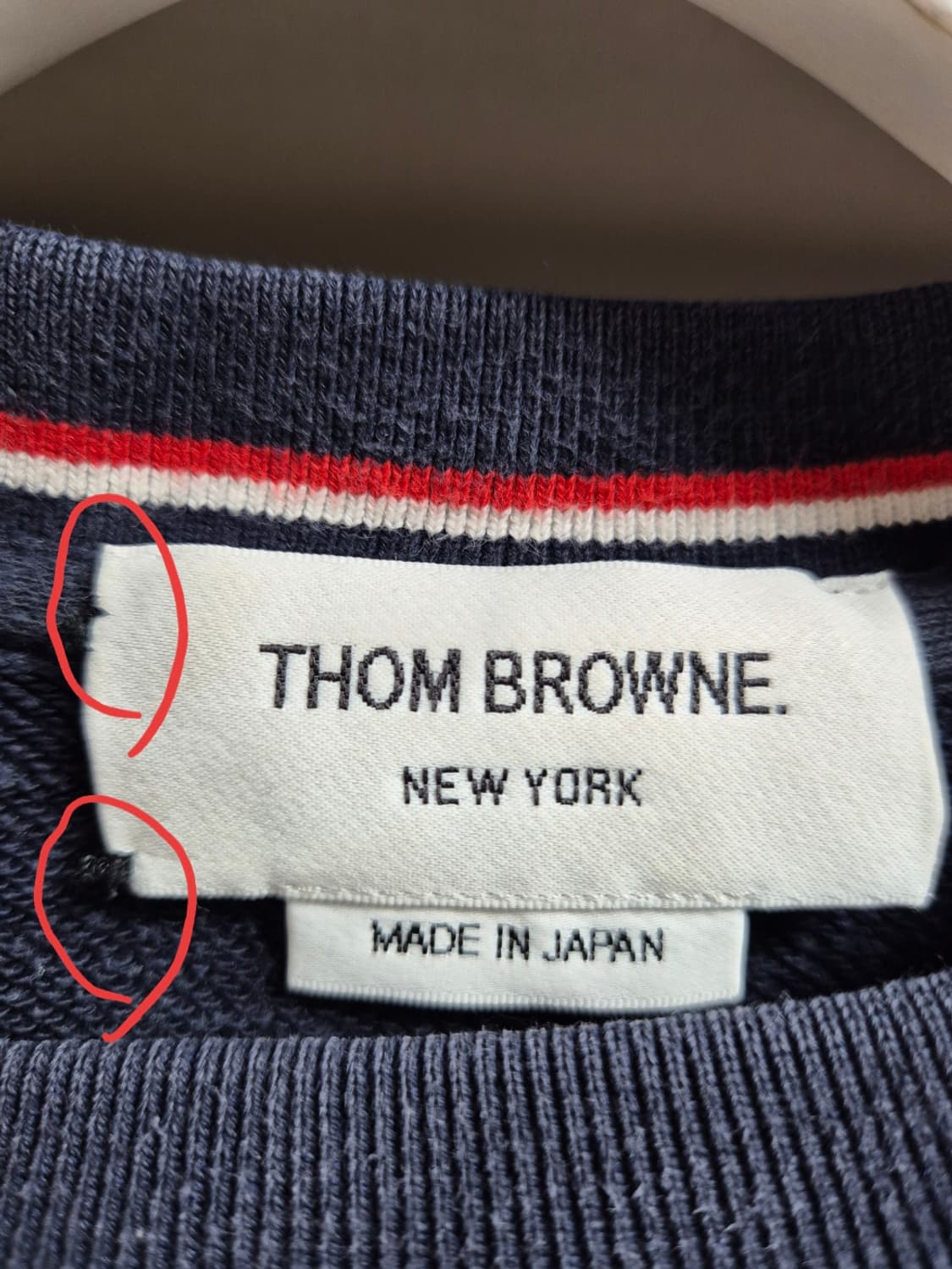 정품 톰브라운 맨투맨 2 네이비 상품이미지10